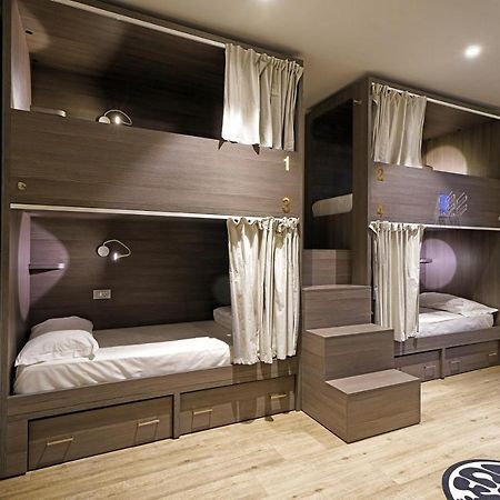 "La Locanda" Campione Del Garda Hostel Luaran gambar