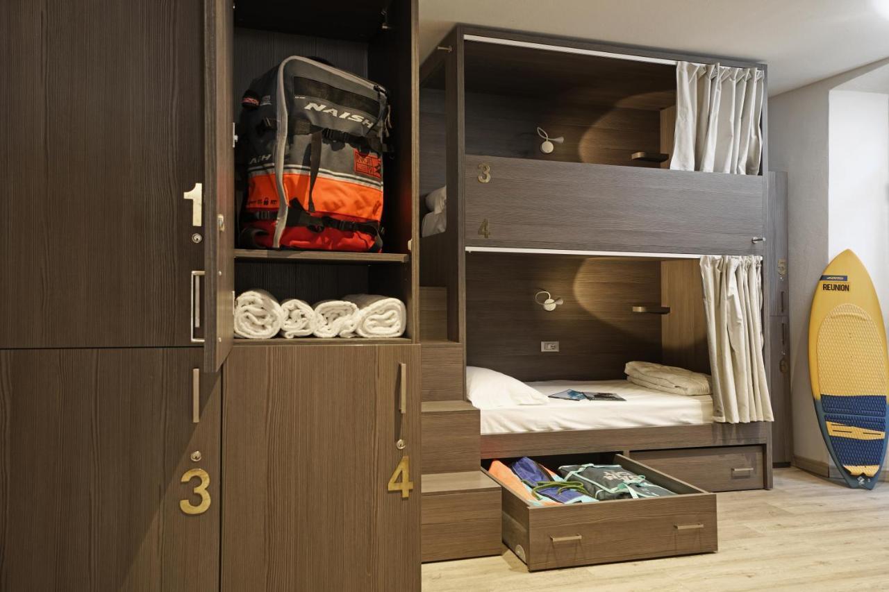 "La Locanda" Campione Del Garda Hostel Luaran gambar